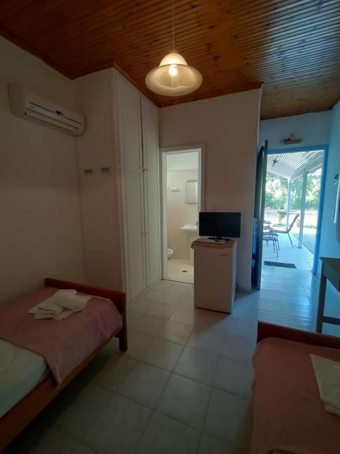 Kalogria Beach Studios Exterior foto